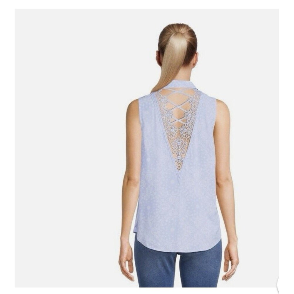 No Boundaries,  Blue / White Paisley Pattern Sleeveless Blouse With Collar